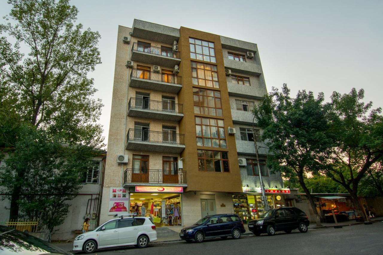 Mg Apartments In Tbilisi Esterno foto