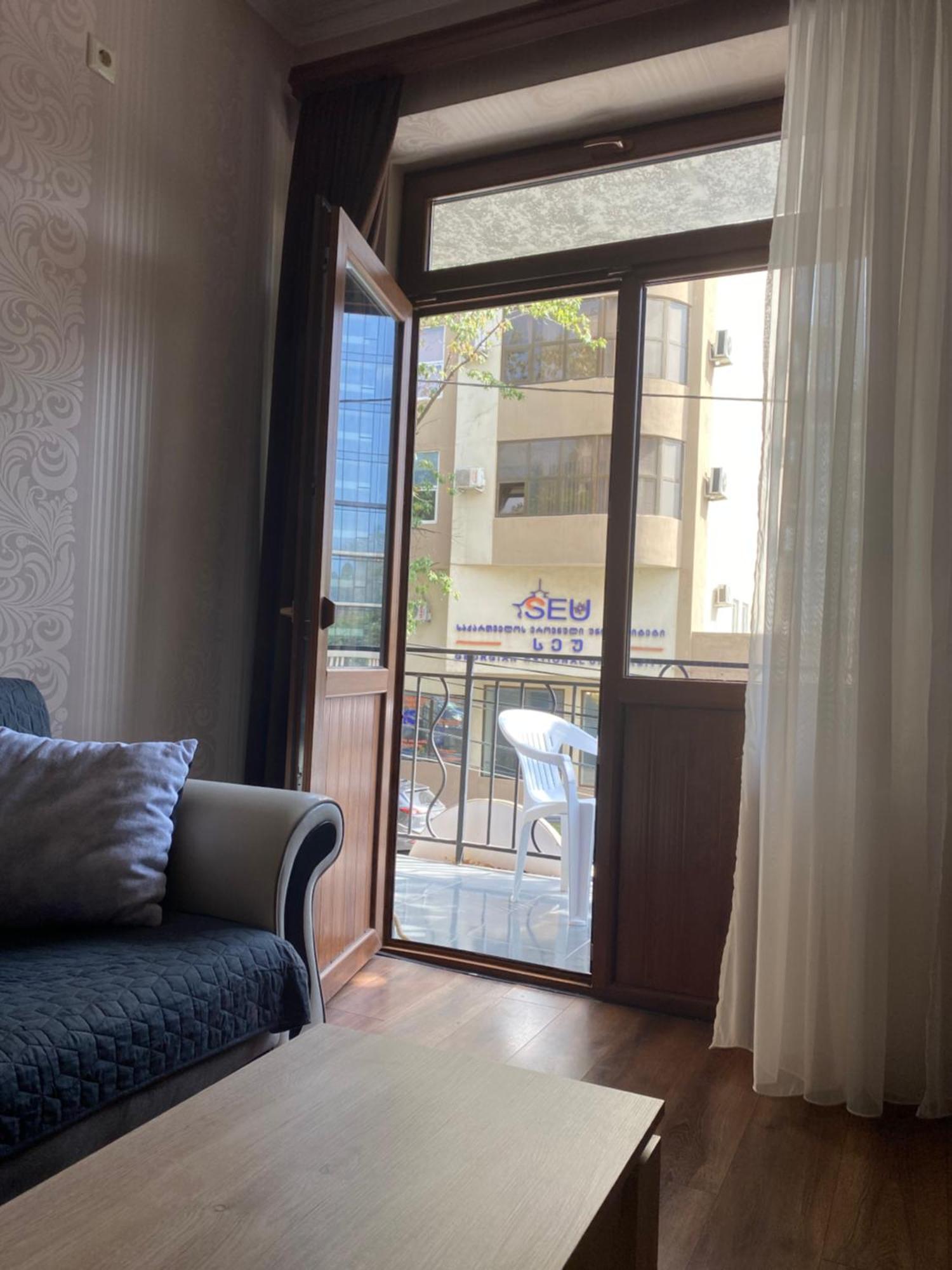Mg Apartments In Tbilisi Esterno foto