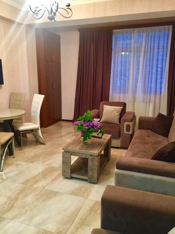 Mg Apartments In Tbilisi Esterno foto